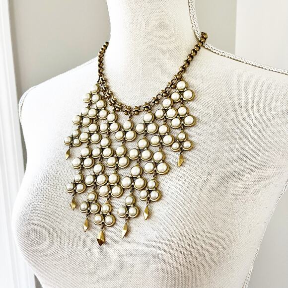 Stella & Dot Daliah Bib Statement Necklace - Picture 4 of 8